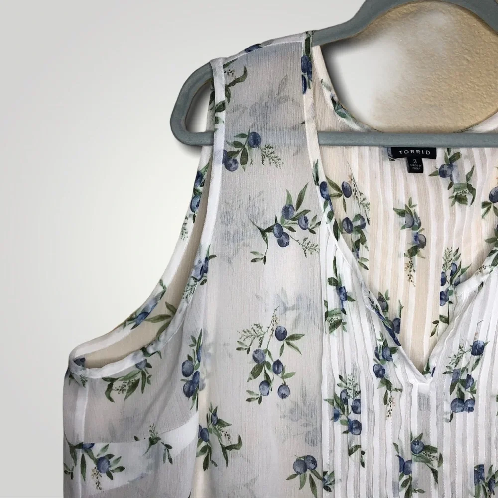 TORRID sleeveless baby doll top white chiffon Size 3 - Picture 7 of 9